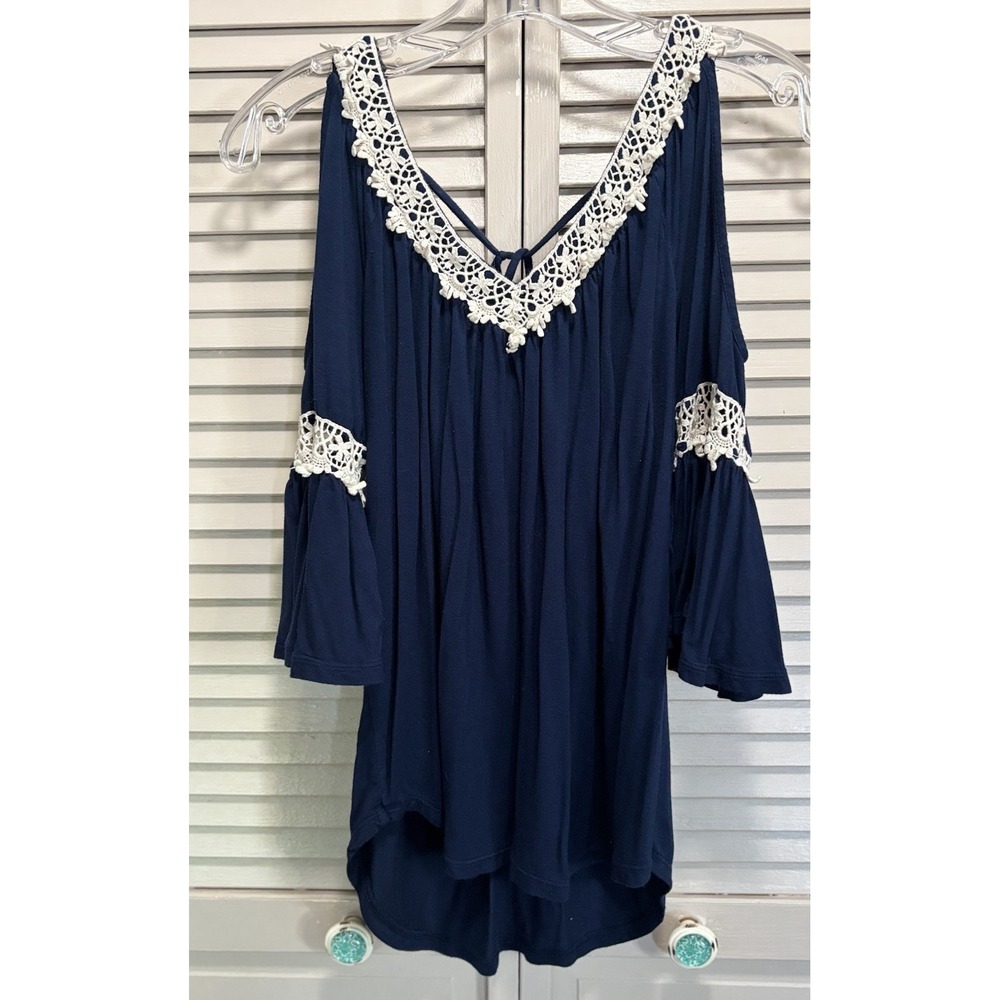G Collection Crochet Cold Shoulder Top Flutter Sleeve Navy Size S Boho Tie